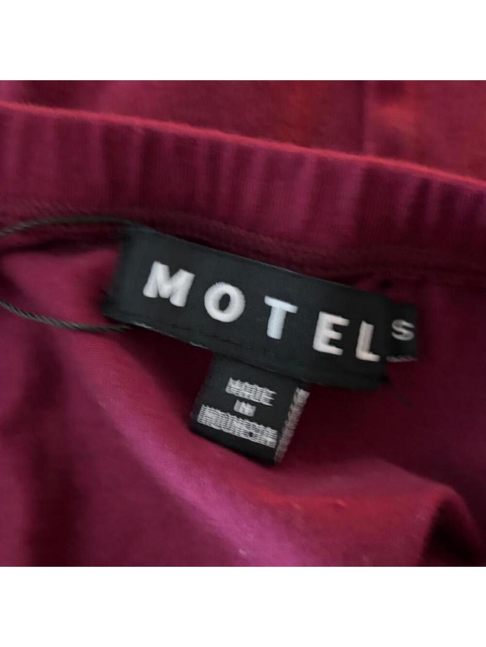MINIMALIST BURGUNDY MICRO SKIRT - Picture 4 of 5